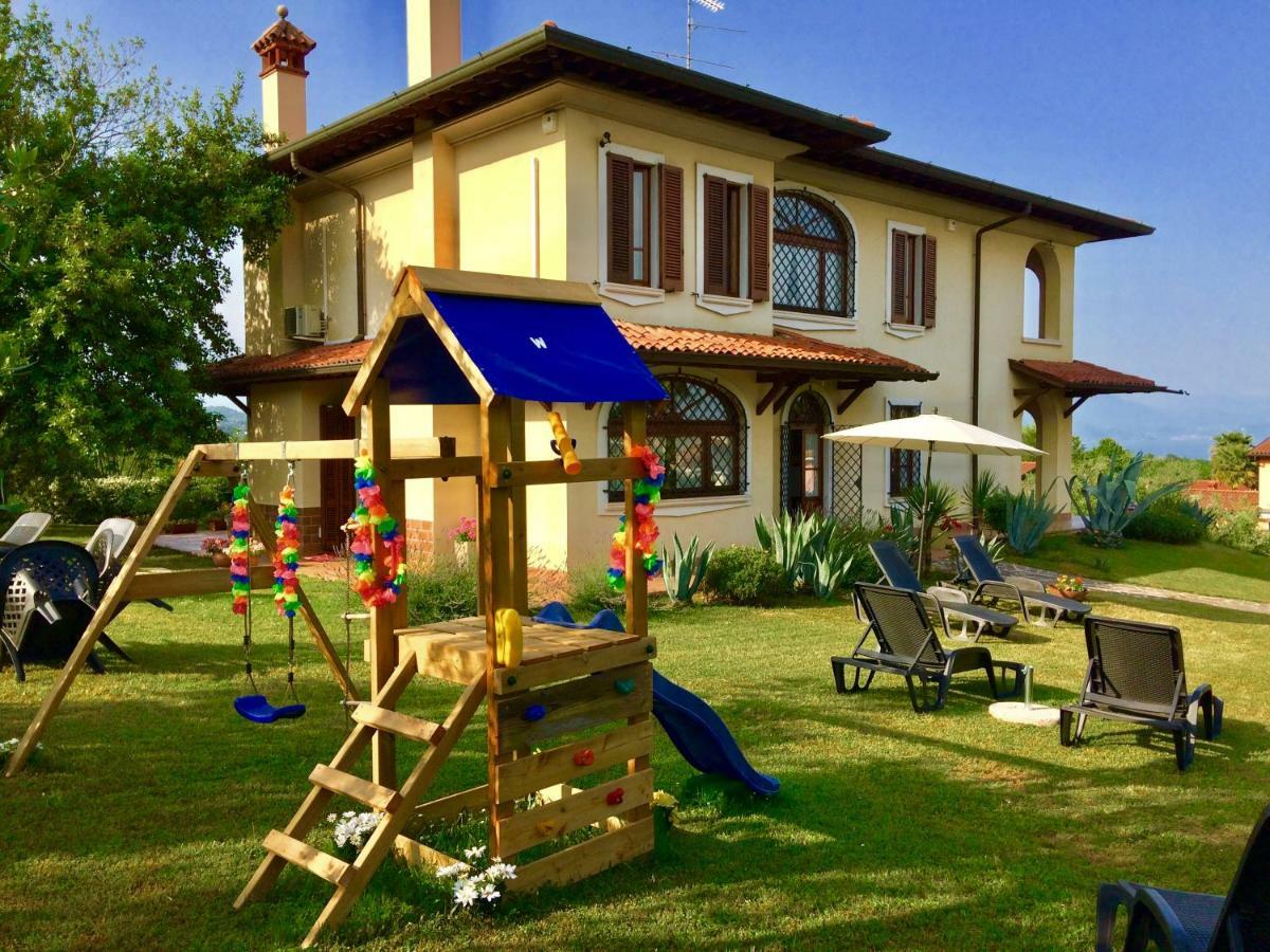 Villa Beatrice Лонато Экстерьер фото